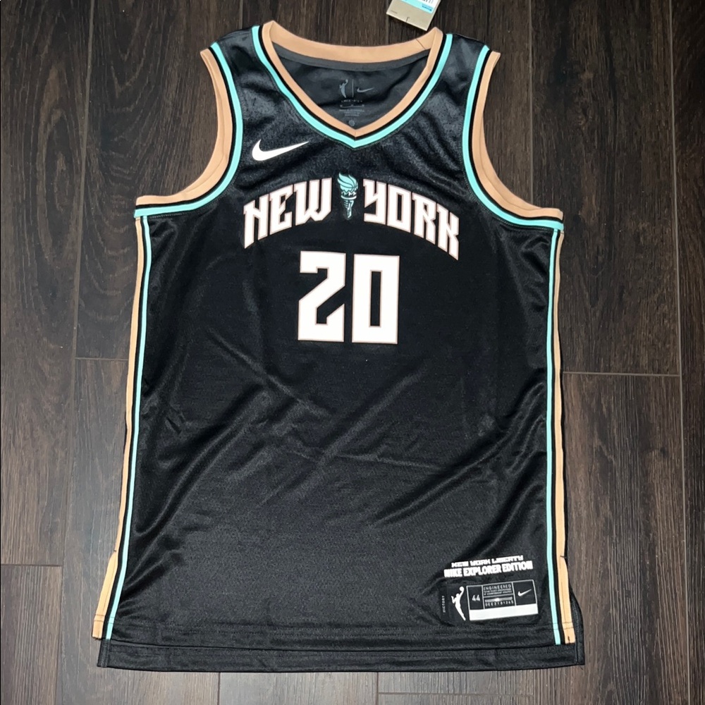 Nike Women’s WNBA New York Liberty Sabrina Ionescu Dri-Fit Jersey, Size: Medium